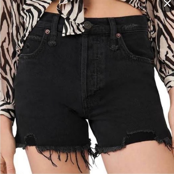 NWT Free People Makai Distressed Cutoff Shorts Washed Black - Picture 1 of 8